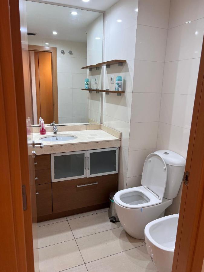 Fira Gran Via 2 - Private Rooms In A Shared Apartment - Habitaciones Privadas En Apartamento Compartido 오스피탈레트 데 요브레가트 외부 사진