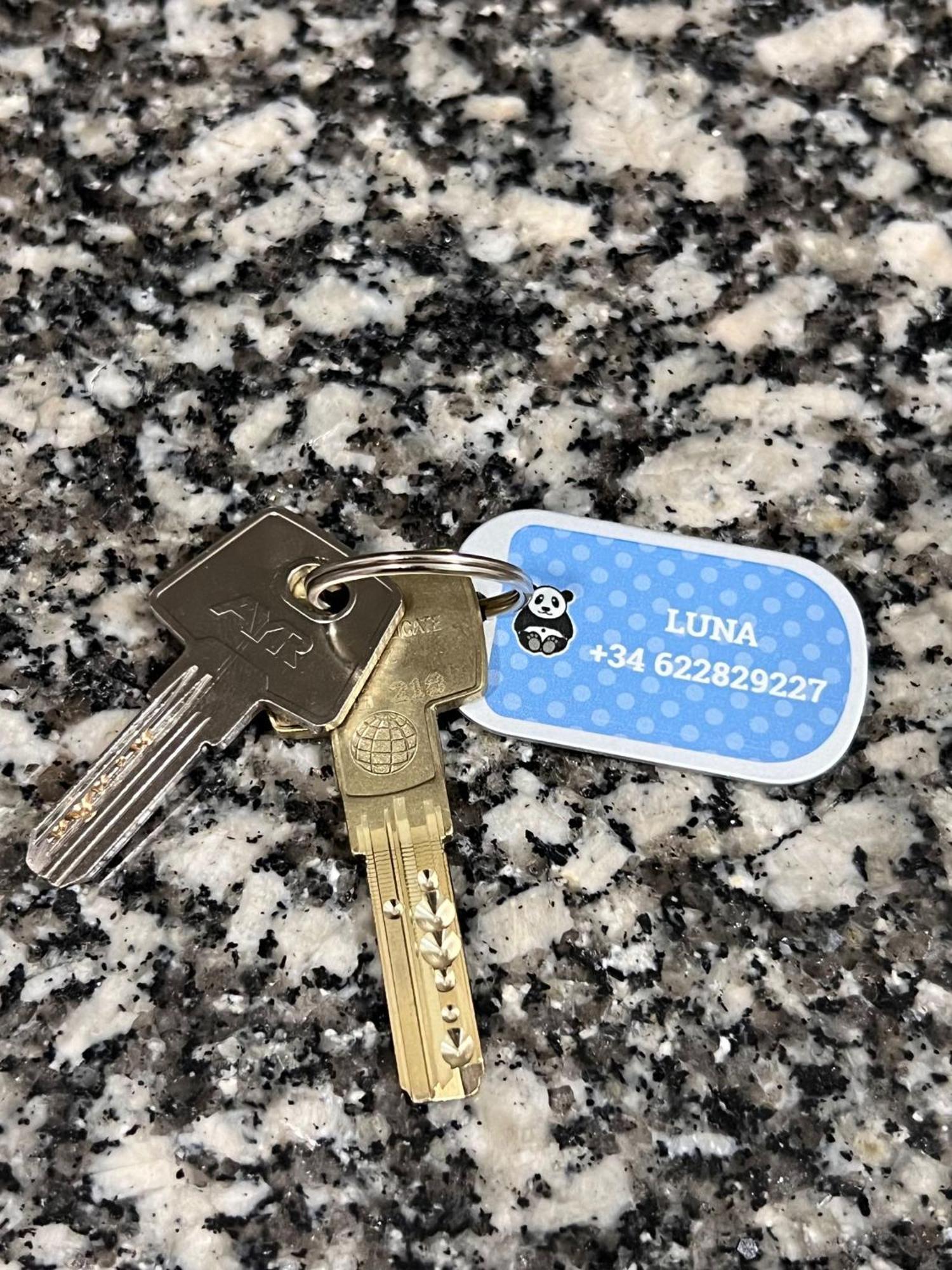 Fira Gran Via 2 - Private Rooms In A Shared Apartment - Habitaciones Privadas En Apartamento Compartido 오스피탈레트 데 요브레가트 외부 사진